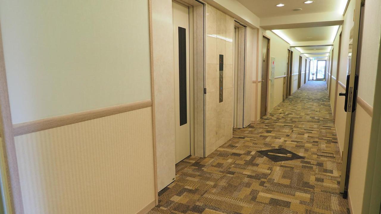 Toyoko Inn Yokohama Shiei-Chikatetsu Center Minami-Eki Eksteriør bilde