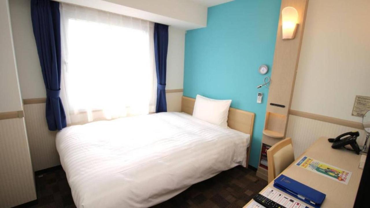 Toyoko Inn Yokohama Shiei-Chikatetsu Center Minami-Eki Eksteriør bilde